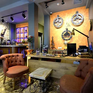 *** فندق بيرا لونا ريسيدنس تركيا